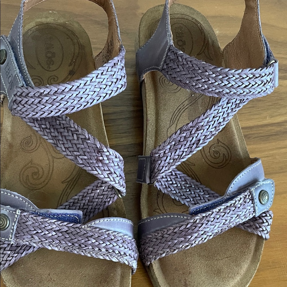 Taos Trulie braided Purple Mauve Sandals - Picture 3 of 4